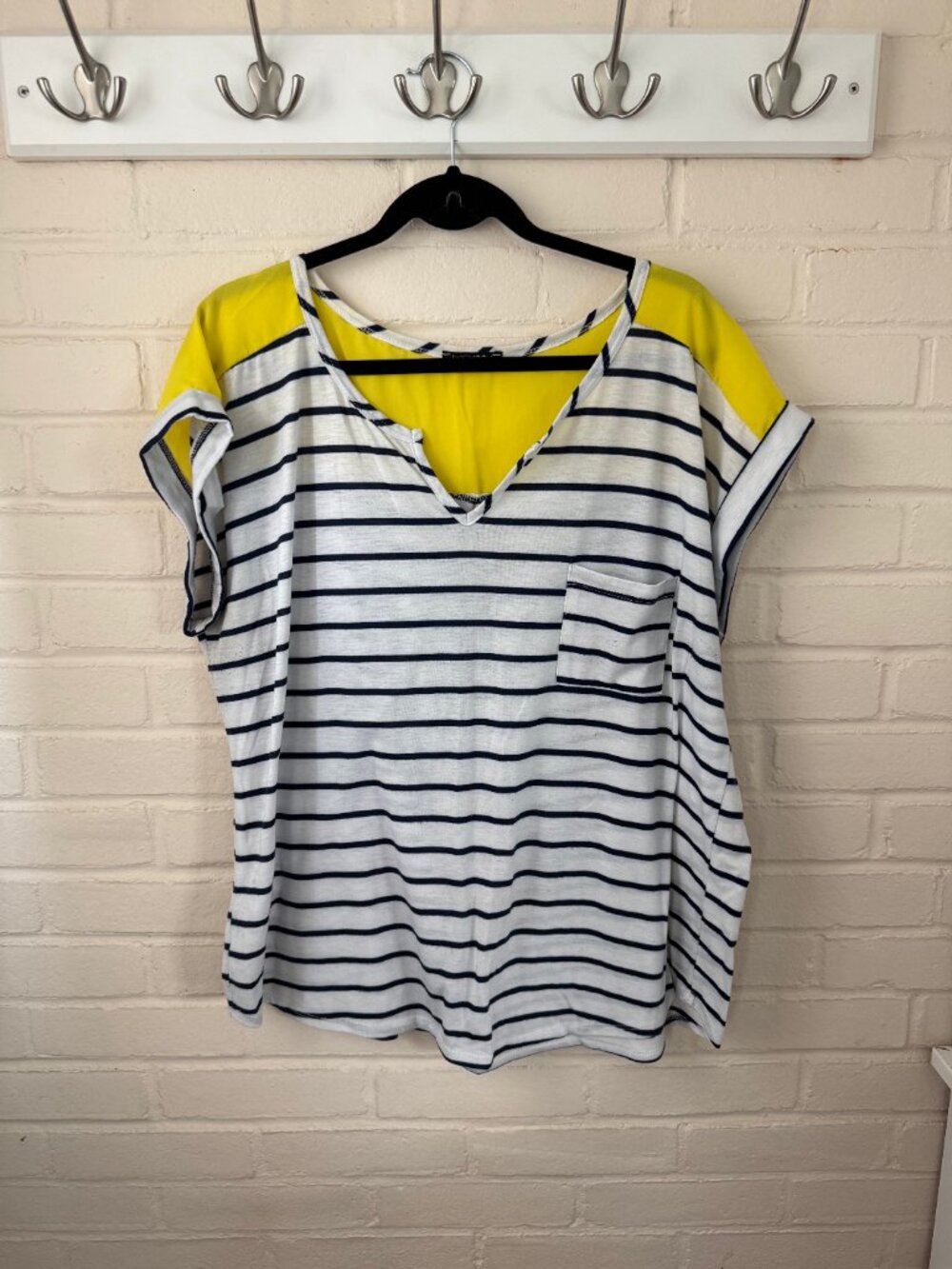Papermoon | Colorblock Knit Top | Striped | White Blue Yellow | 1X - Picture 4 of 10